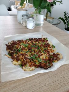 Read more about the article Cheesy Cauliflower Nachos