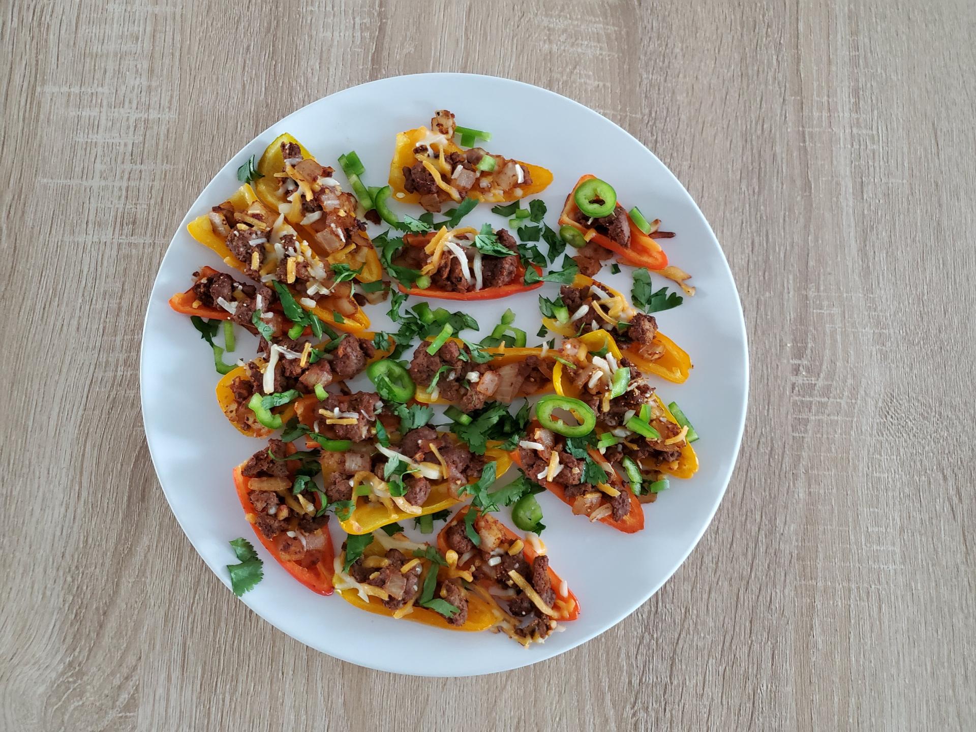You are currently viewing Mini Bell Pepper Nachos