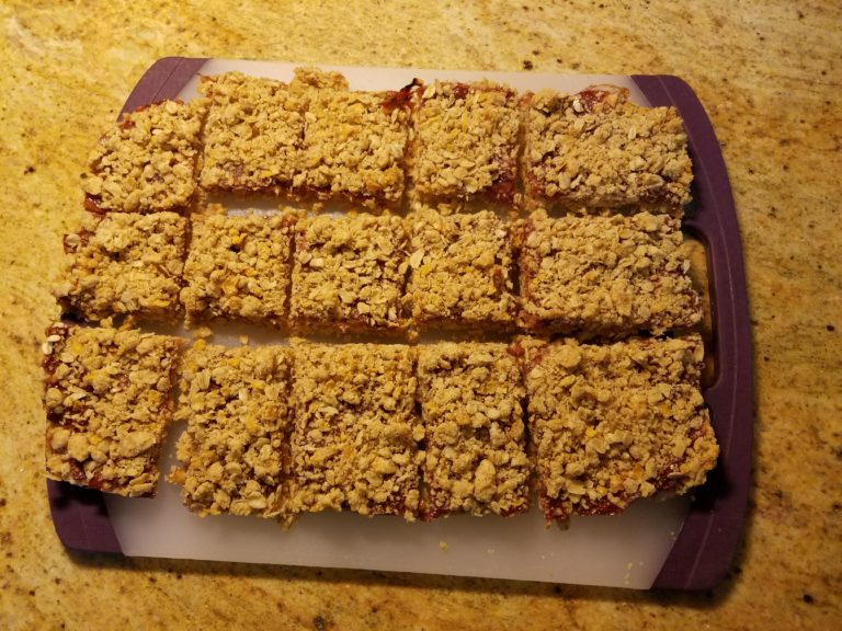 Read more about the article Cherry Oat Bars